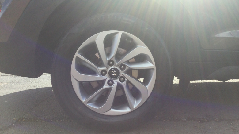 Hyundai Tucson 1.6 GDi Blue Drive SE Nav 5dr 2WD Petrol Estate